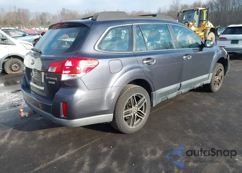 2013 Subaru Outback 2.5I from USA, damaged, VIN 4S4BRBAC3D3272657